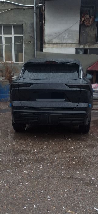 Dashing 1.6 full pozitsiya rangi qora hech qanday chiqimi yoq