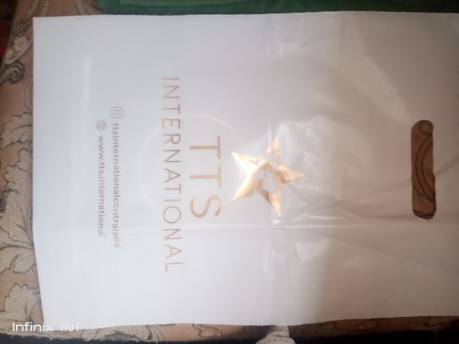 Liveliness  hydrogel Mask