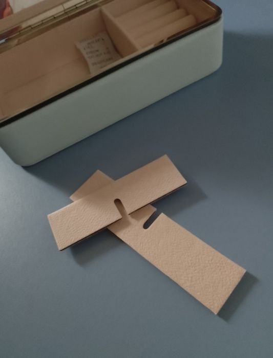 Шкатулка для украшений