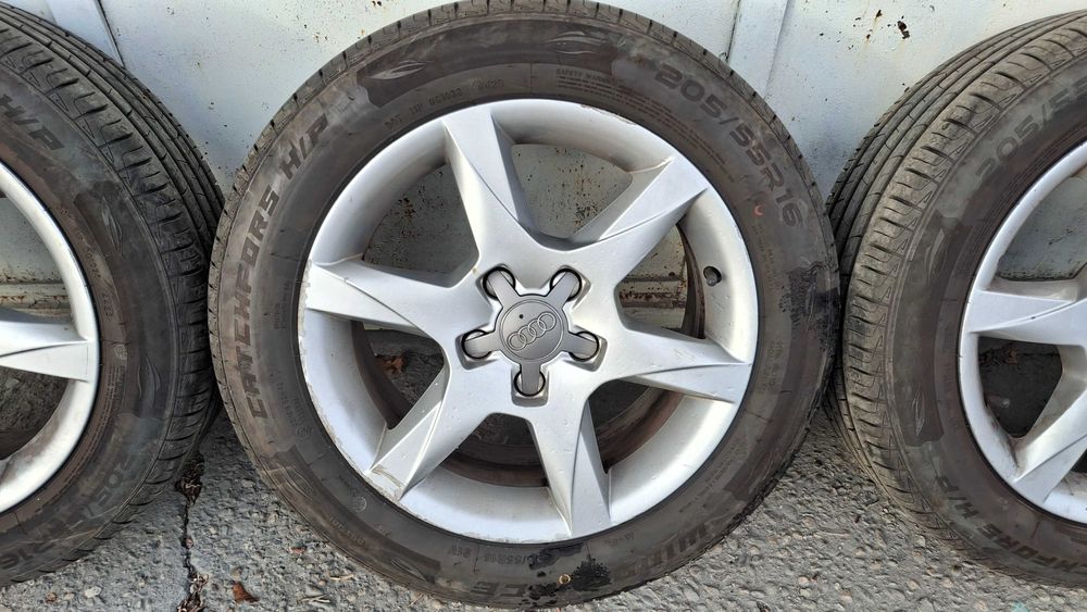 Алуминиеви джанти с летни гуми