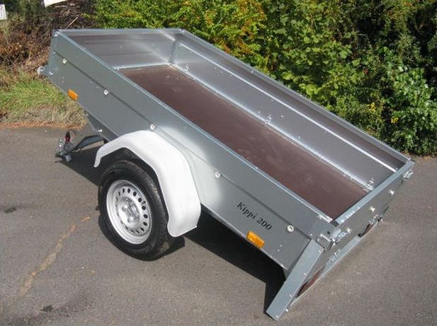 Inchiriez remorci remorcute 750 kg Slep platforma auto