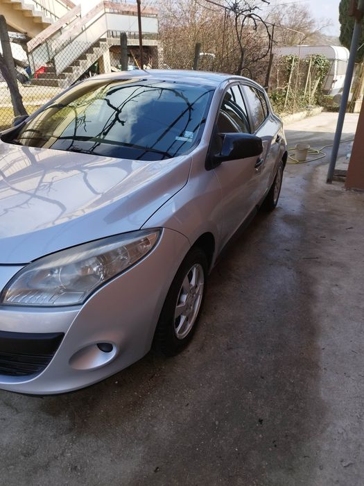Рено Меган 3 бензин газ