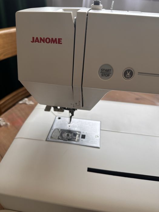 Вышивальная машина Janome Memory Craft 550E