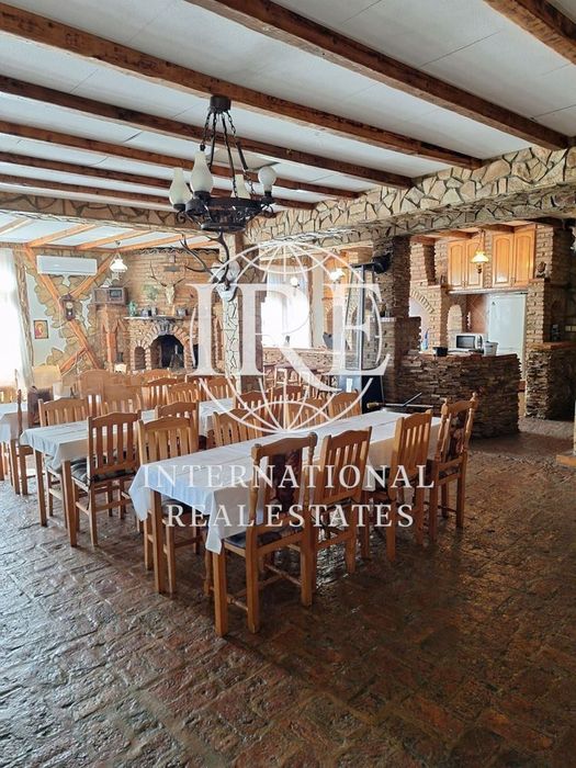 Продава се Къща в Варна, м-т Боровец - юг - 660 кв.м за 1137 €/кв.м - Снимка #6