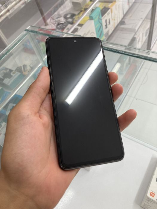 Pocco x 3 pro 8/255 Gb