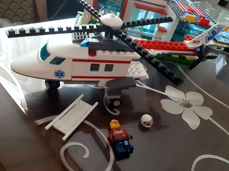 Lego City: Spital cu elicopter salvare