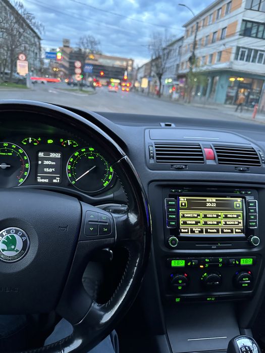 Navigatie originala Skoda