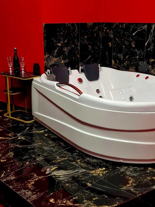 Regim Hotelier Jacuzzy
