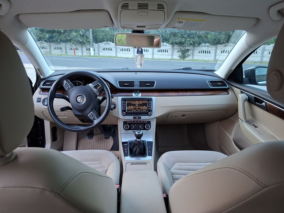 VOLKSWAGEN Passat 2012 — imagine 3