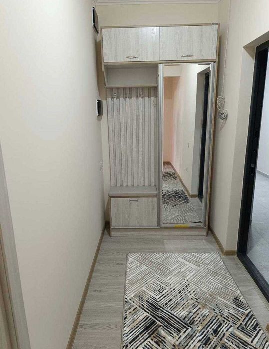 1 xonali kvartira ta sherik qiz kerak yashash uchun(hamma sharoit bor)