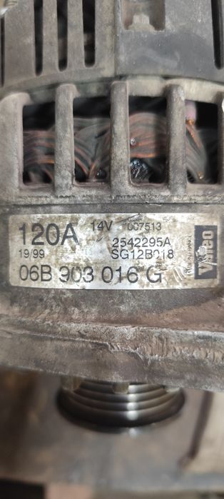Продам генератор Ауди А4