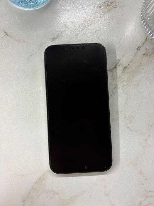 Продам Iphone 13 128gb green (б/у)