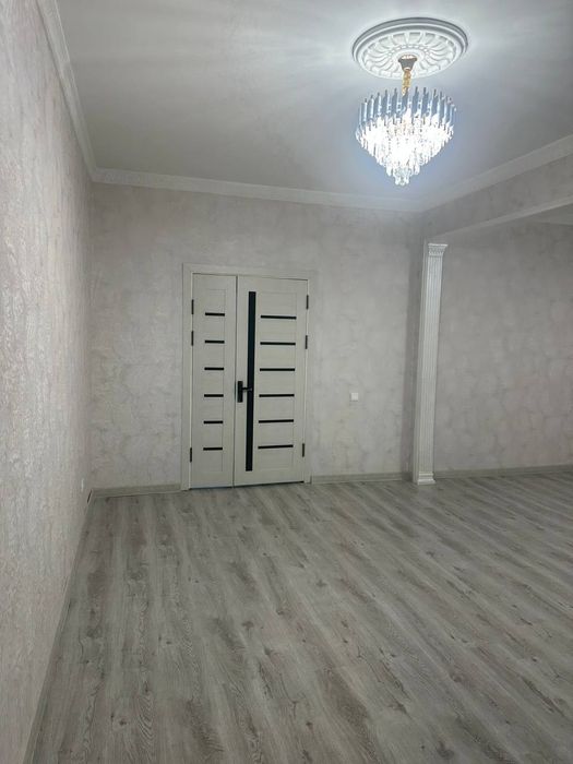 Qorasuvda 5 xonalik tayyor uy