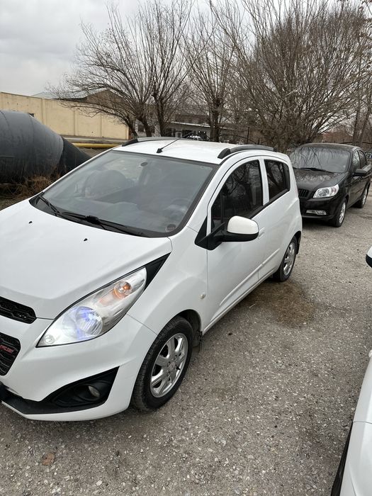 Идеал автомат спарк сотилади!