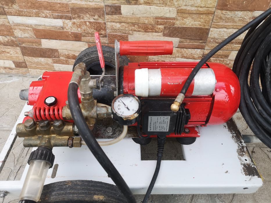 Машина Rothenberger 220V160bar 3kw за Отпушване на Канали