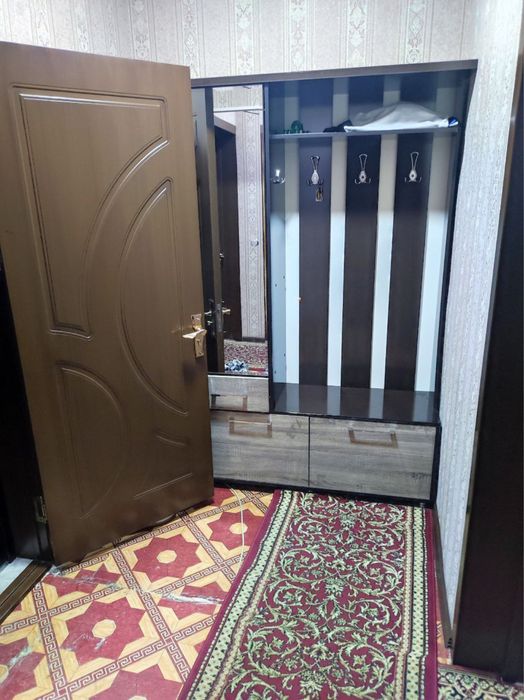 Uy sotiladi kvartira 2xona