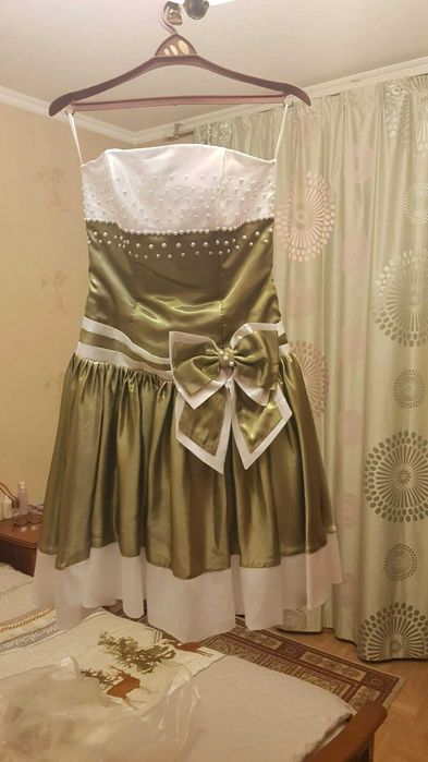 Красивое платье раз.42-46