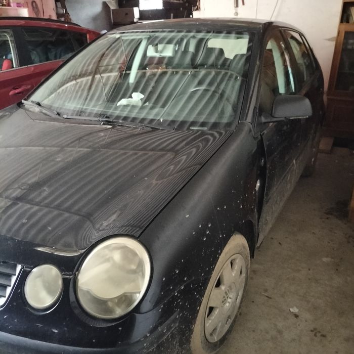 Vând Volkswagen Polo
