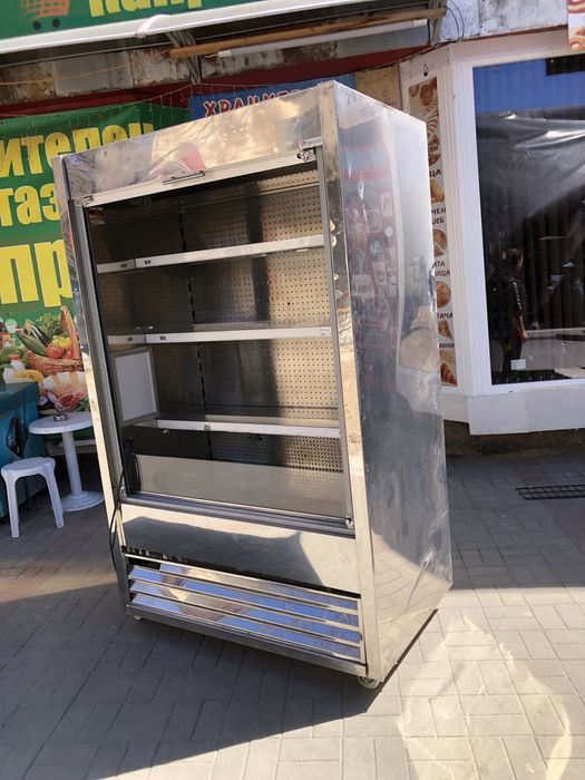 Продавам иноксова крайстенна отворена хлдилна  витрина