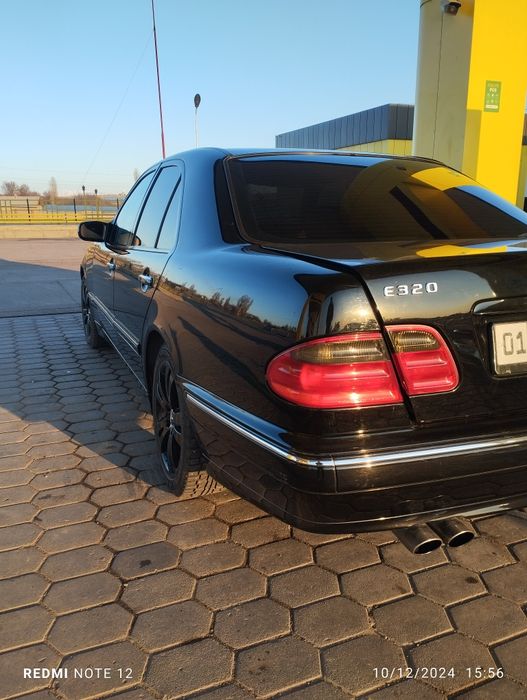 Mersedes benis 2001 yil restayling