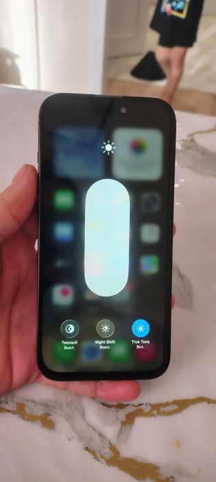 Продам iPhone 15 Pro 256 GB