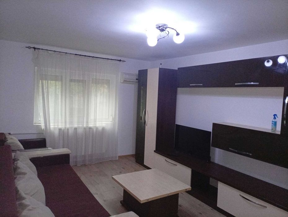 Apartament cu 2 camere decomandat Canta, 55mp, proprietar