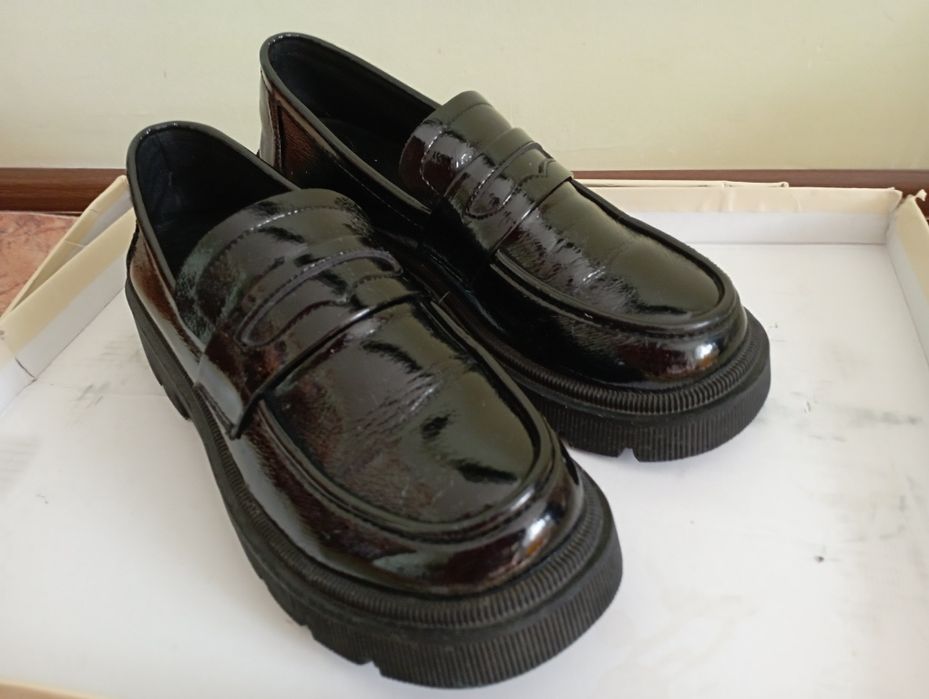 Лоферы женские рр37