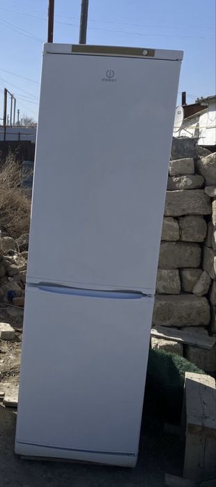 Продам холодильник бу