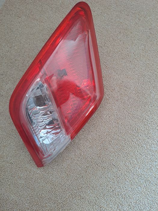Продам задний фонарь Камри