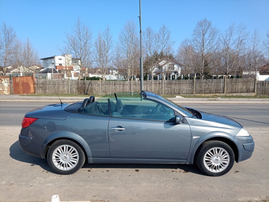Renault Megane cabrio/ 2007/ 1.6 benzina / A.C/ decapotare ELECTRICA