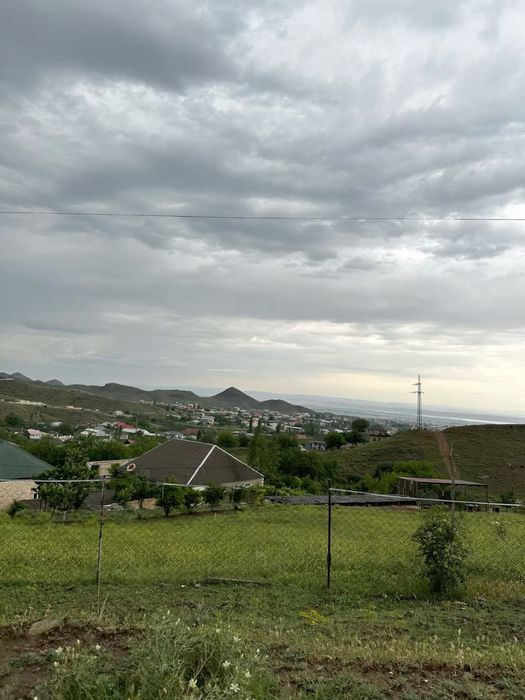 Жер сатылады времянкасымен (ескі)