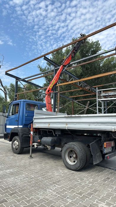 Камион с кран – палети, дървен материал, строителни товари