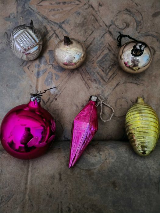 Продам новогодние игрушки.