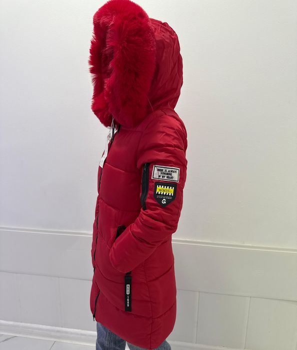 Пуховик, очень тёплый,качественный