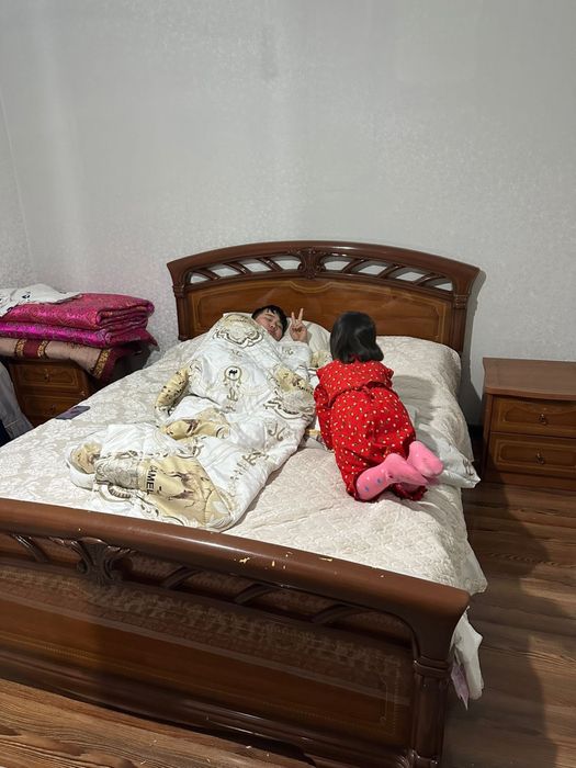 Спальный гарнитур сатылады