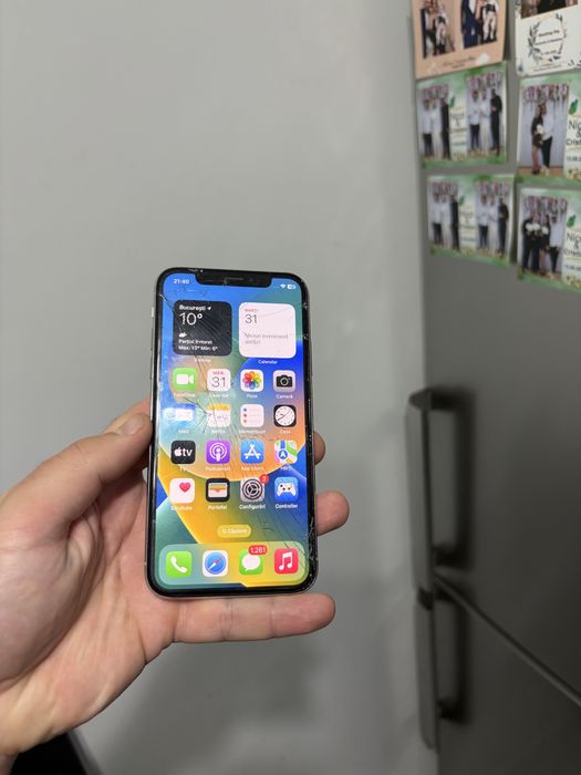 Vand iphone X 64Gb pentru piese