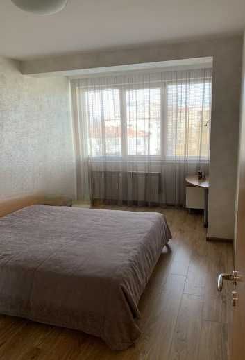 Дава се под наем Тристаен апартамент в София, Лозенец - 98 кв.м за 975 € - Снимка #8