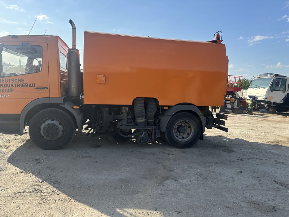 Dezmembrez Mercedes Atego 1324  maturatoare stradala