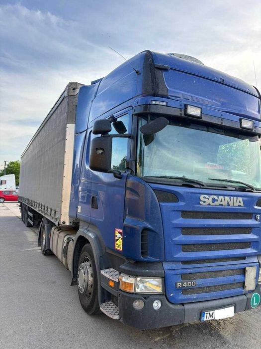De vanzare ansamblu Scania 2007, 480 CP, EURO4, 1700000 km, cu semiremorca Schmitz cu sasiu galvanizat. Pret 9900 Euro