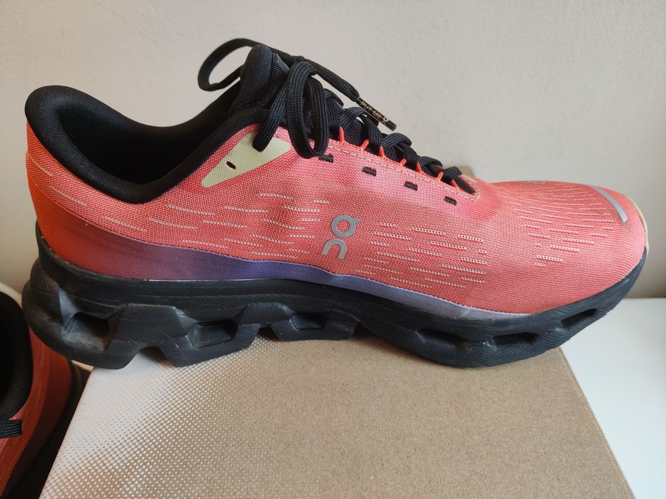 ON Cloudspark 43 номер маратонки за бягане