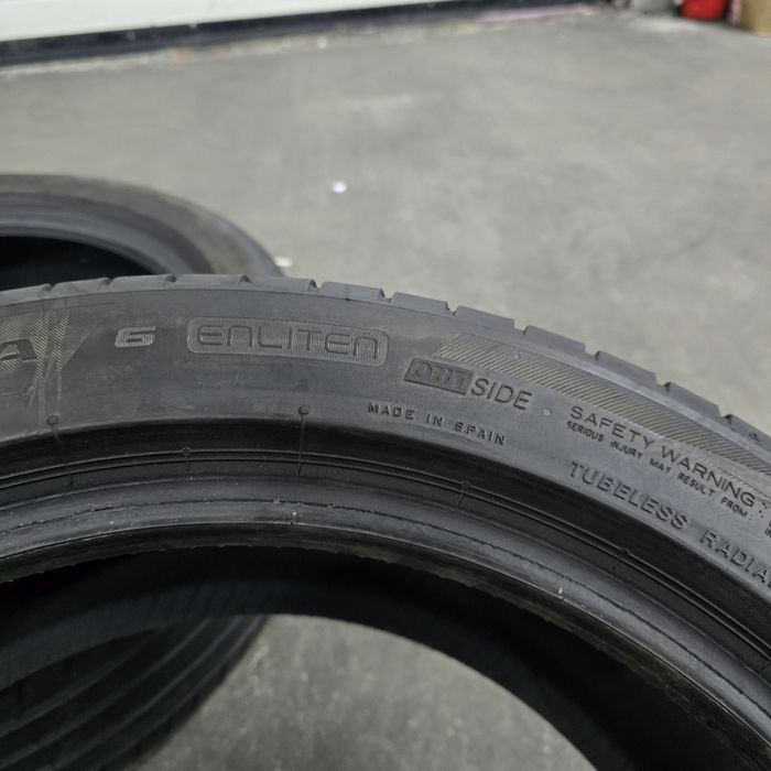 2x 215/50/18 VARA BRIDGESTONE 2023 Stare excelentă