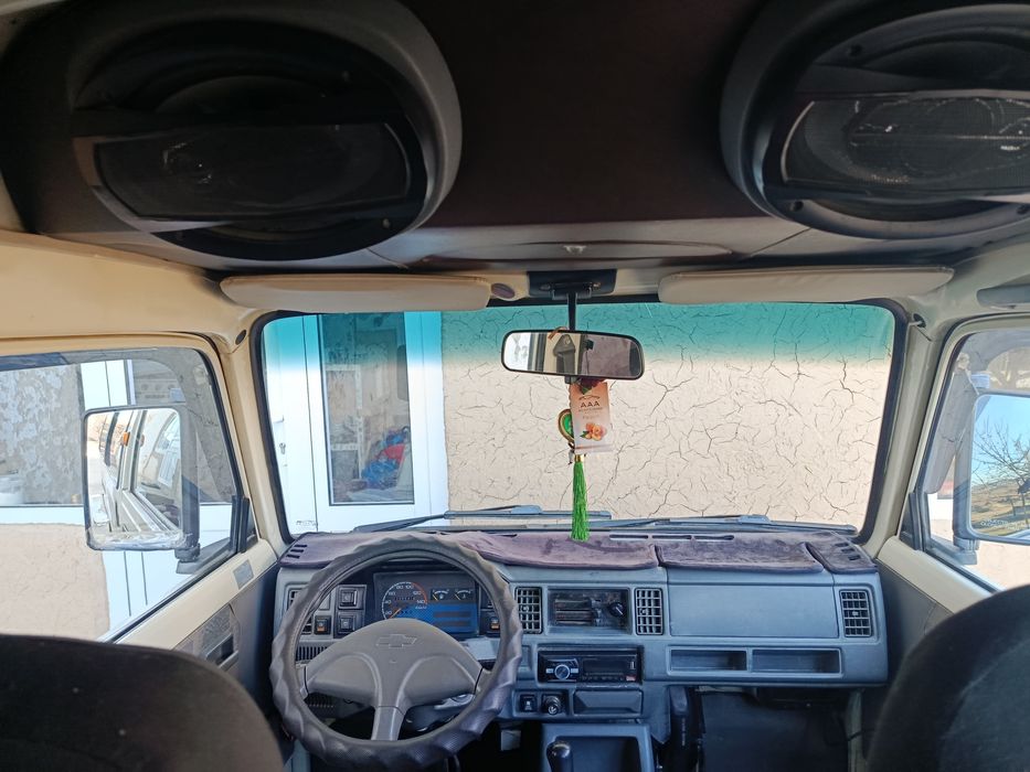 Mashina narmanli yaxshi haydalgan