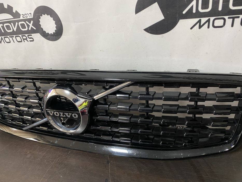 Grila radiator Volvo V60 S60 R Design an 2018-2024