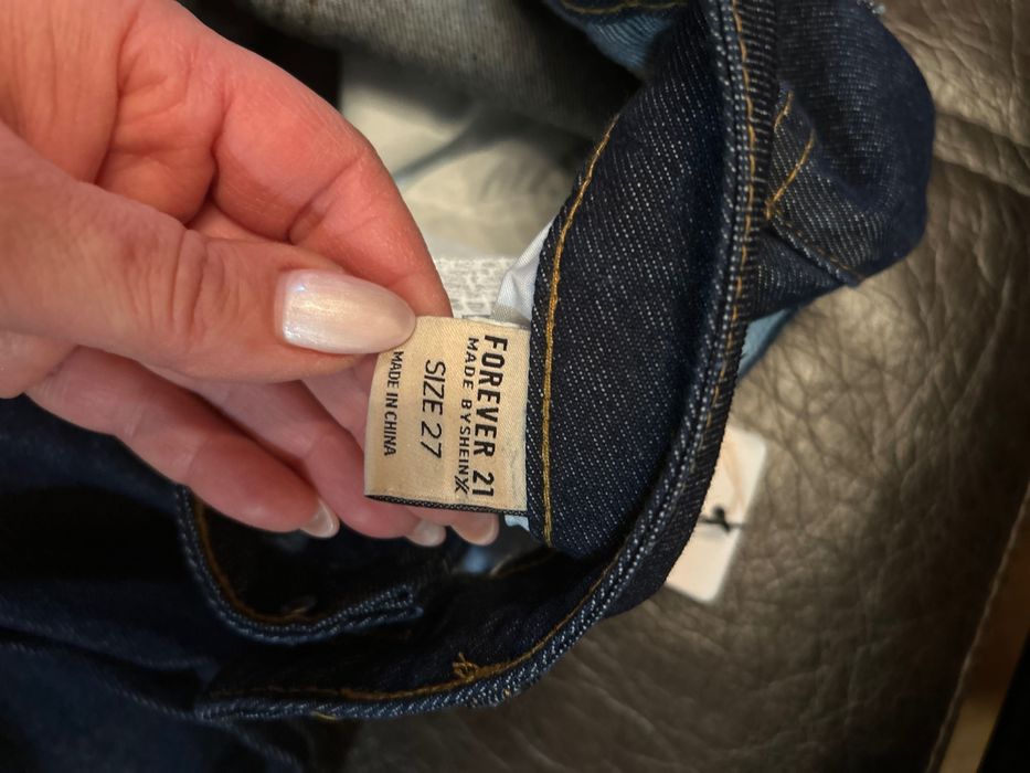 Индигови дънки с подгъв