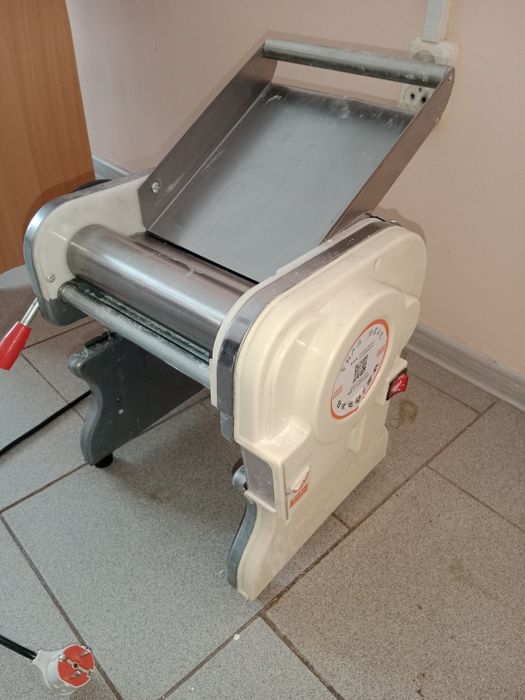 Тестораскат настольный