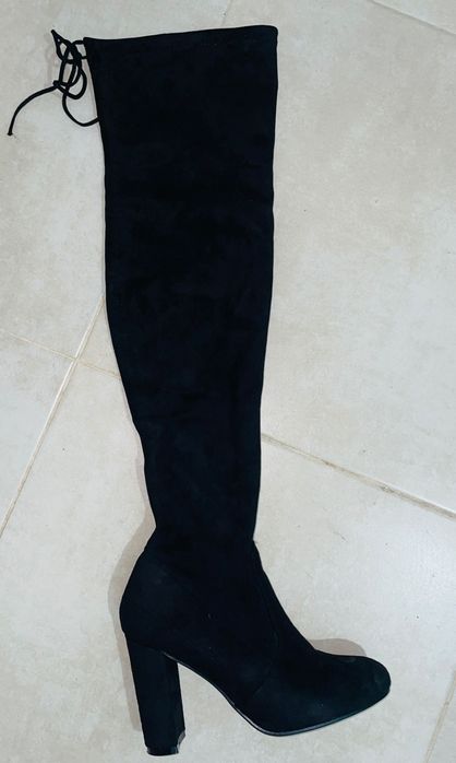 Cizme peste genunchi
