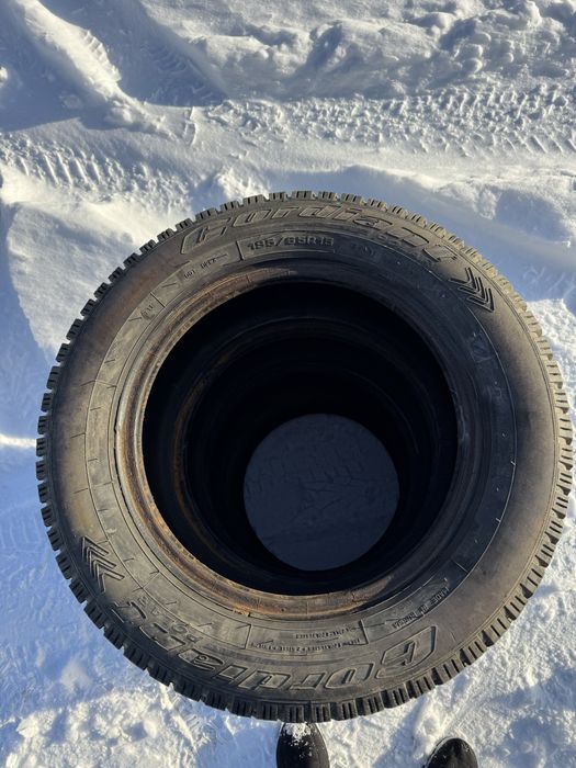 Продам зимнюю резину R15