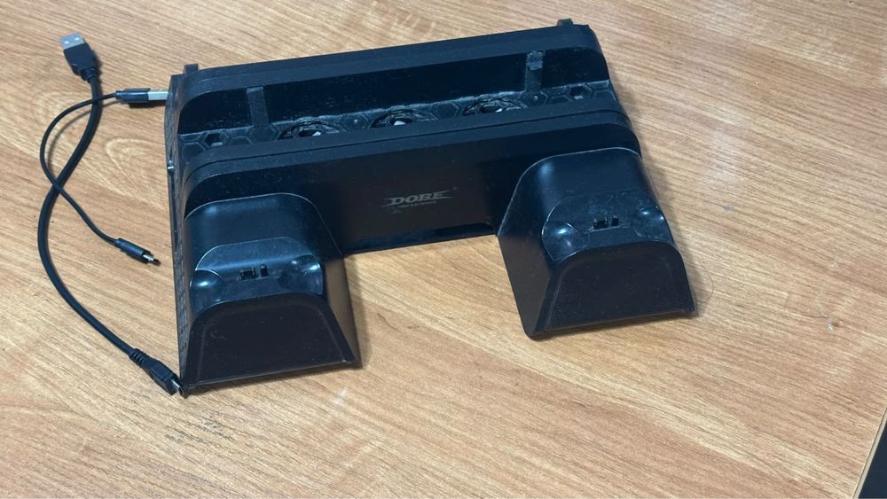 Play Station 4 1TB Slim