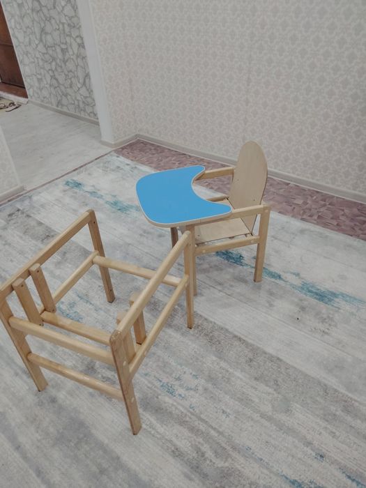 Продам стул детский