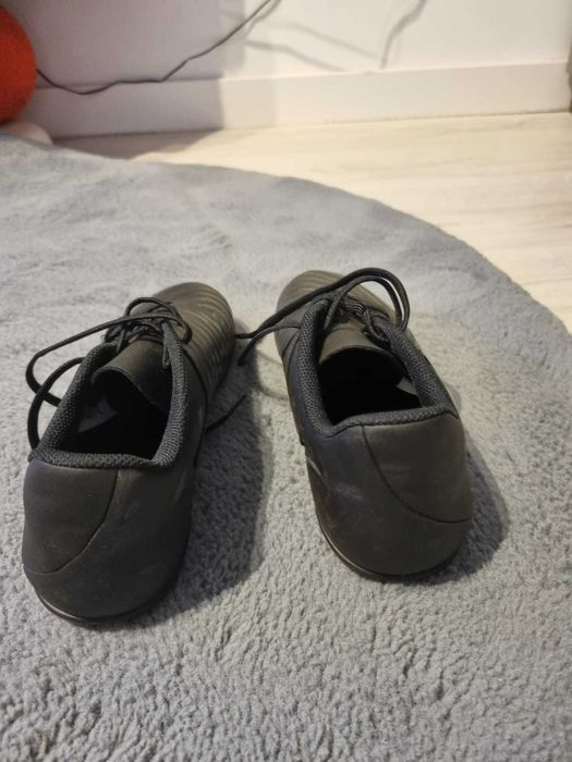 Pantofi fotbal Nike Phantom GX2 Club mas 40.5